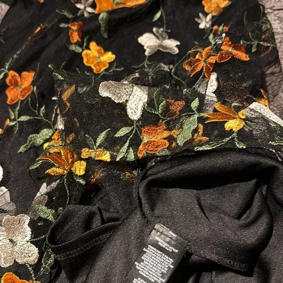 ECI New York Embroidered Floral Mesh Overlay Swing sleeveless party Dress - Picture 12 of 13